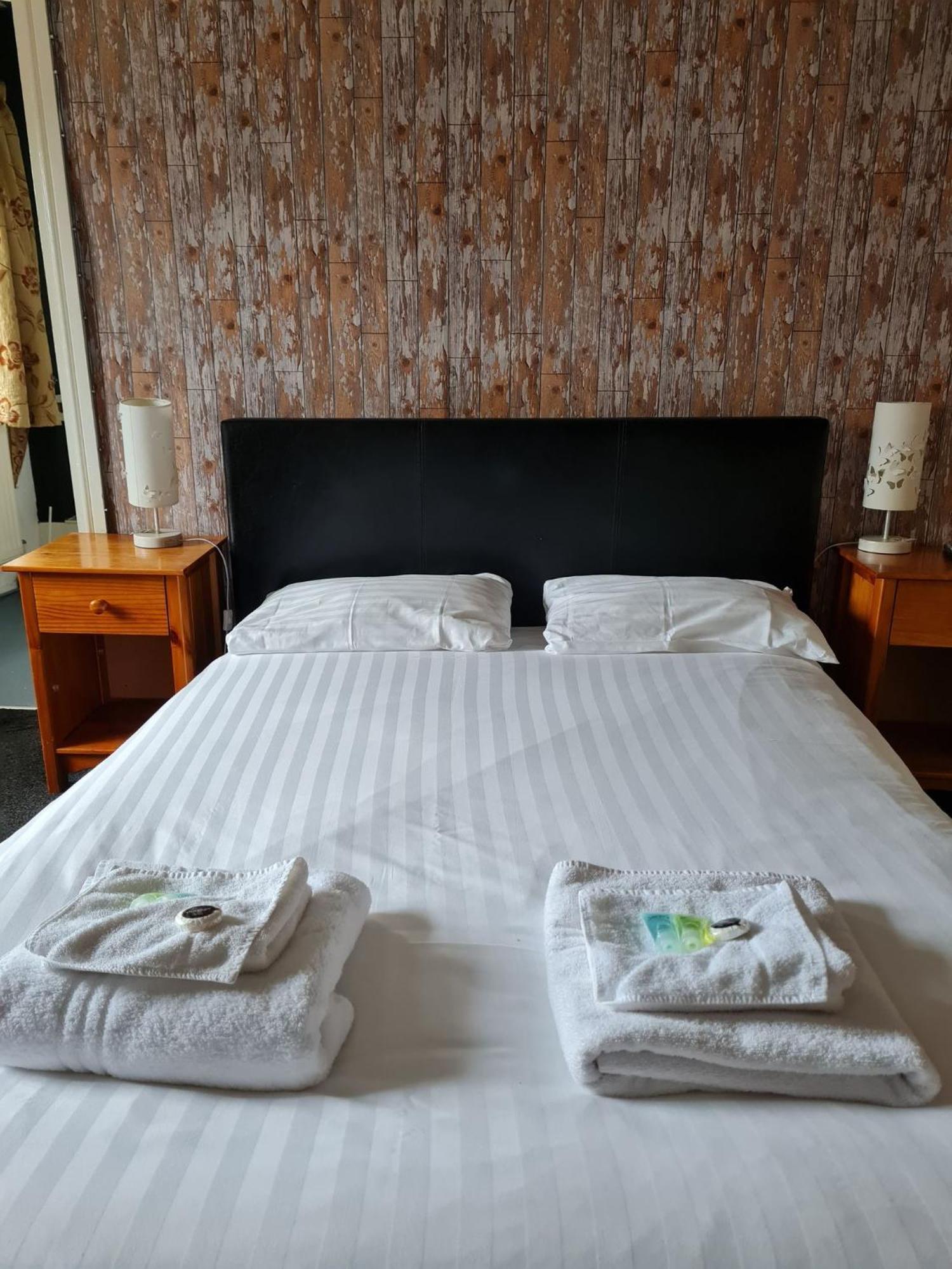 Hotel The Blue Cow South Witham Pokoj fotografie